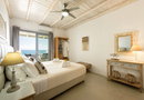 Blue Waves Suites & Apartments Paros