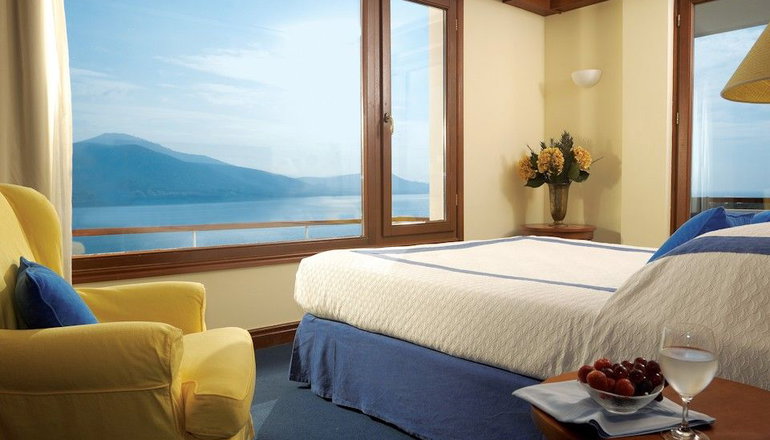 5* Grand Resort Lagonissi