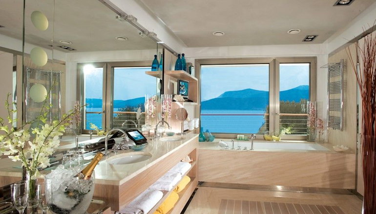 5* Grand Resort Lagonissi