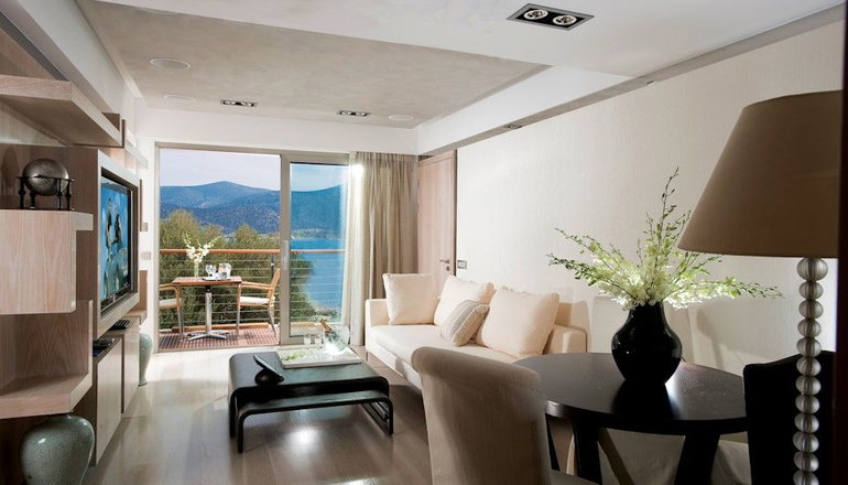 5* Grand Resort Lagonissi