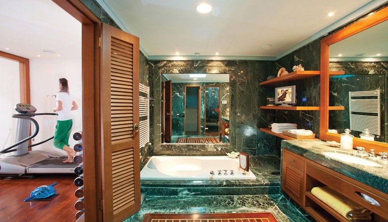 5* Grand Resort Lagonissi