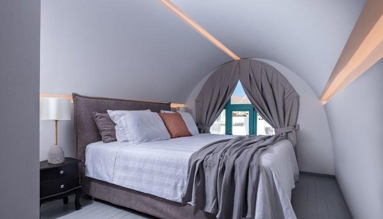 Santa Irina Sunny Loft Suites