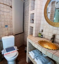 Elia Portou Rooms