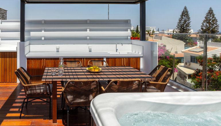 Louis Chris Le Mare Gold Luxury Villa