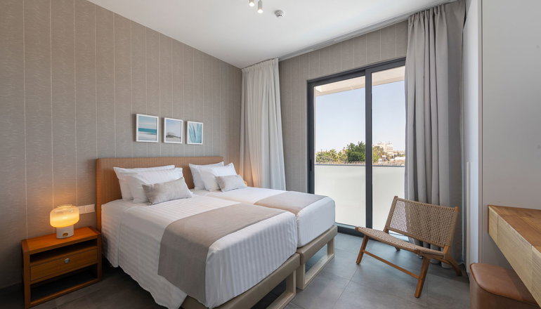Louis Chris Le Mare Gold Luxury Villa