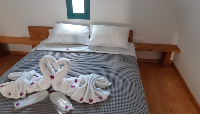 Abrazo 8 Villas Santorini