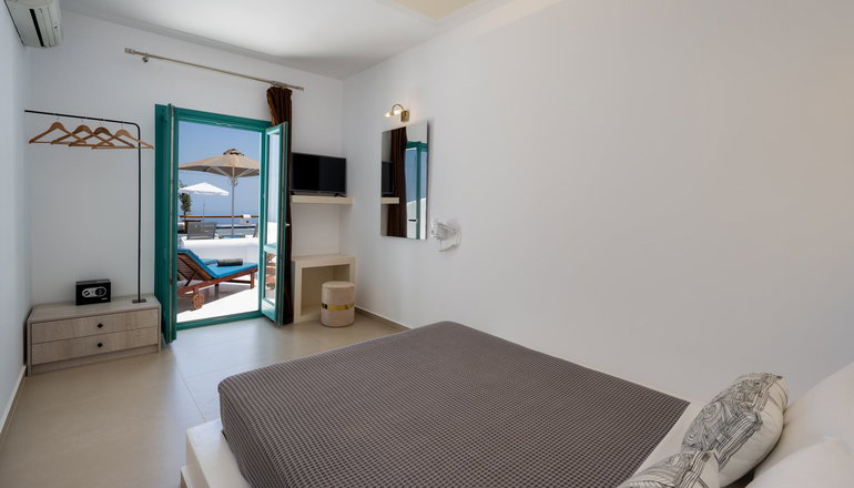 Abrazo 8 Villas Santorini