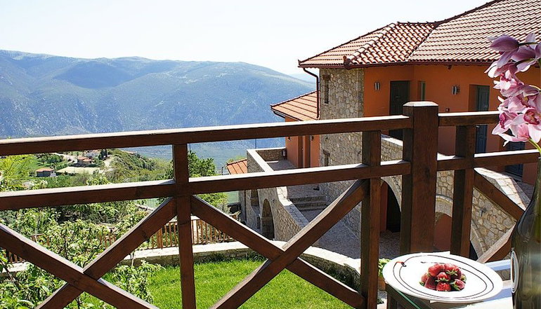 4* Aegli Hotel