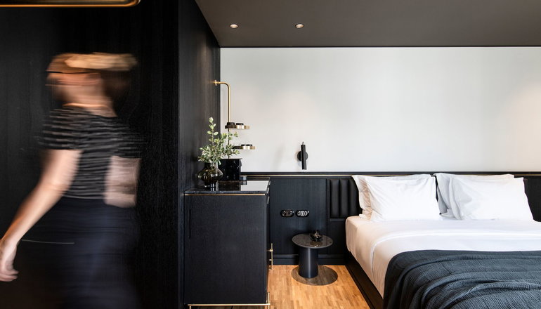 4* The Modernist Athens