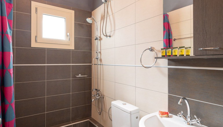 4* Korifi Suites Collection