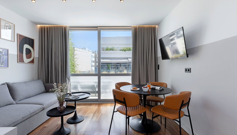 The Athenians Art Apartments