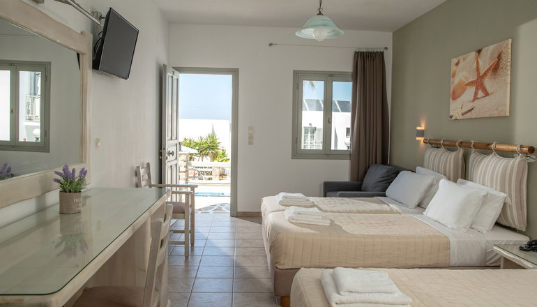 Summer Shades Paros
