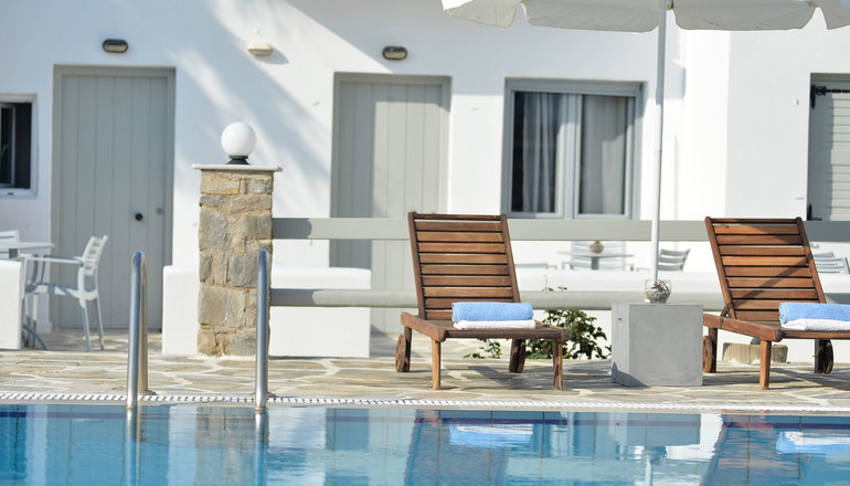 Summer Shades Paros
