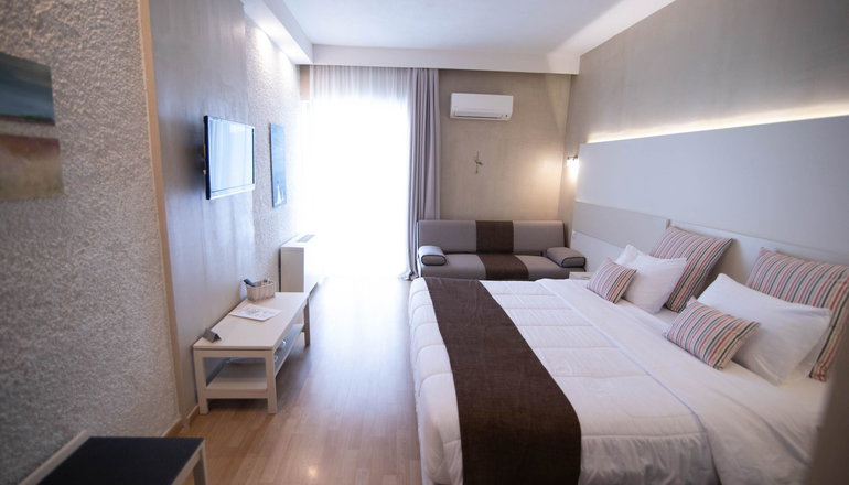 Nidimos Hotel