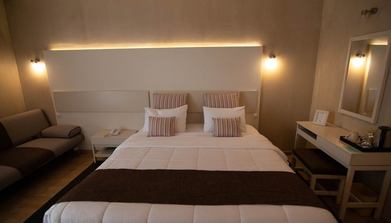Nidimos Hotel