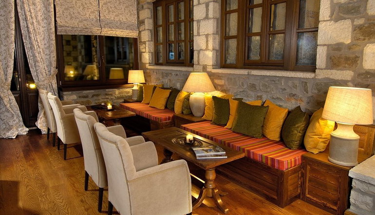 4* Emotions Country Resort - Καρπενήσι