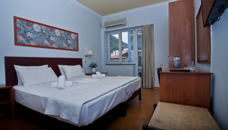 Grand Hotel Loutraki