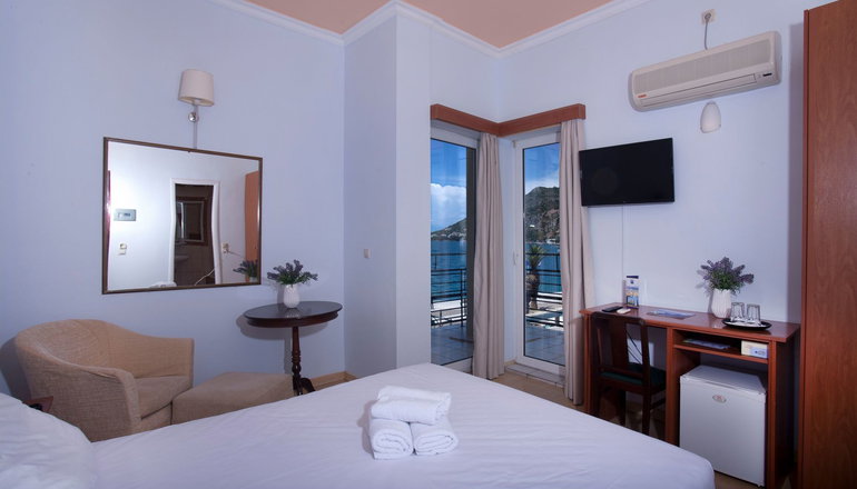 Grand Hotel Loutraki