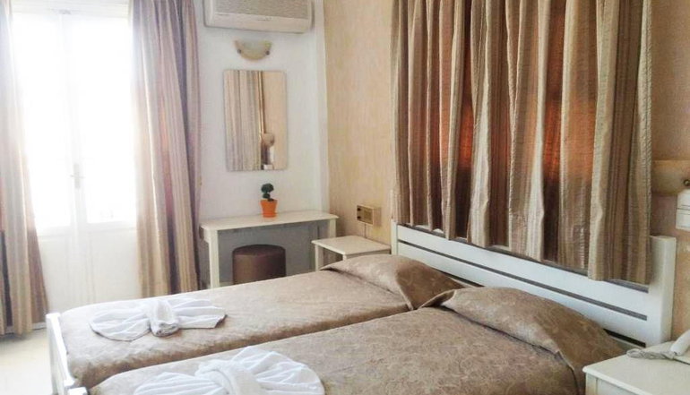 Pandrossos Hotel