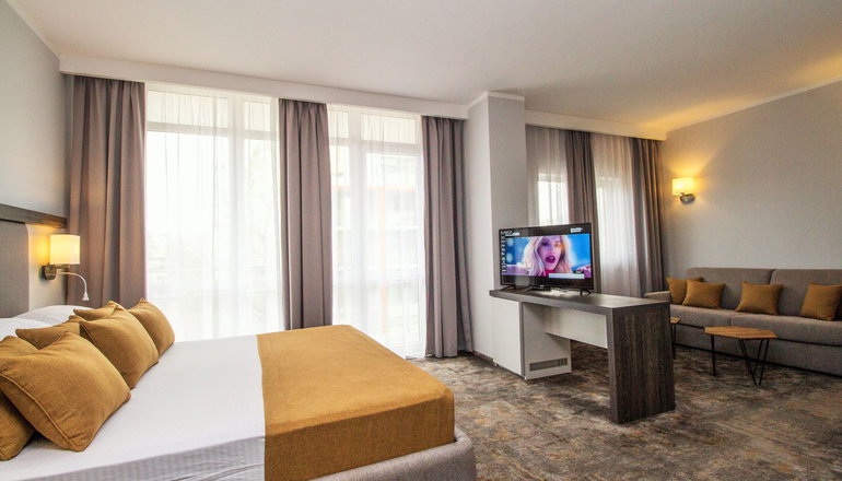 4* Best Western Plus Premium Inn & Casino