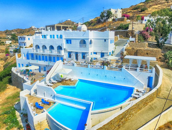 Petradi Hotel
