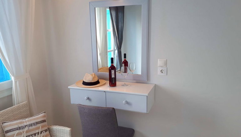 Petradi Hotel