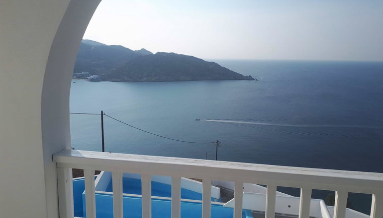 Petradi Hotel