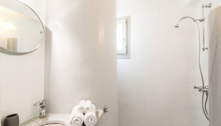 Mykonos Unique Villas by 2 Doors