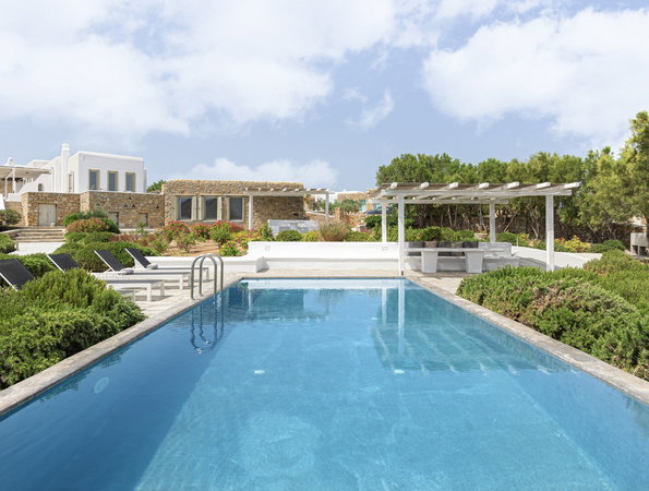 Mykonos Unique Villas by 2 Doors