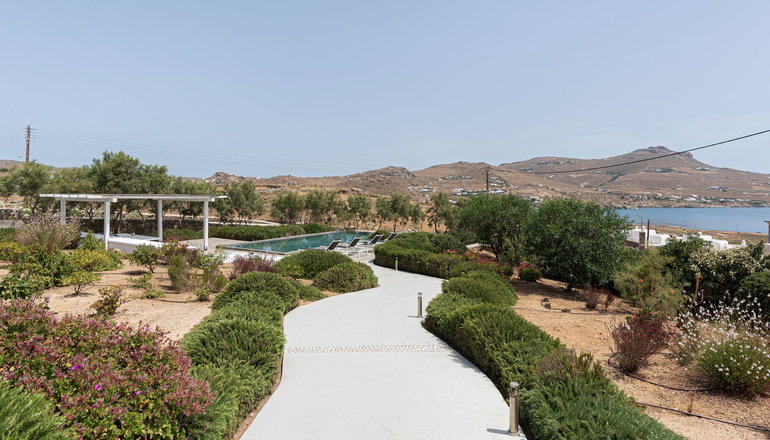 Mykonos Unique Villas by 2 Doors