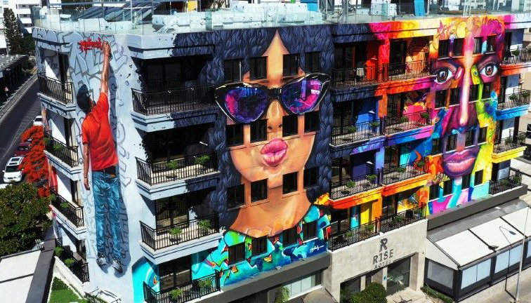 Rise Hotel