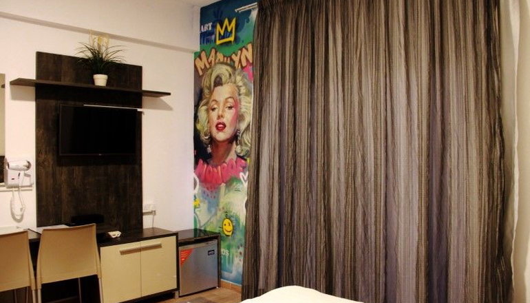 Rise Hotel