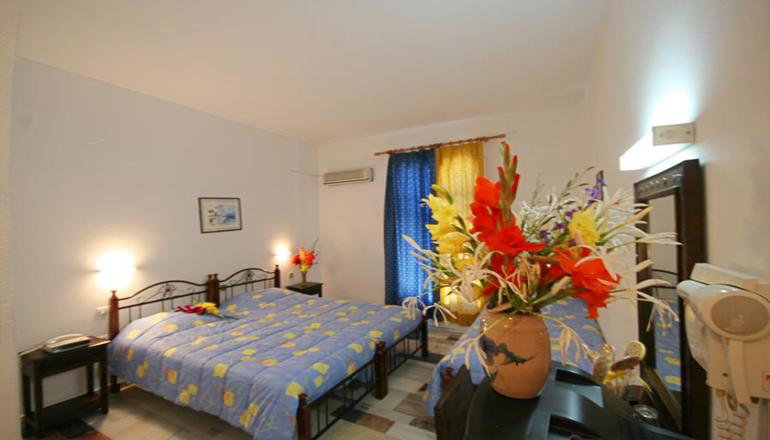 Sergis Hotel
