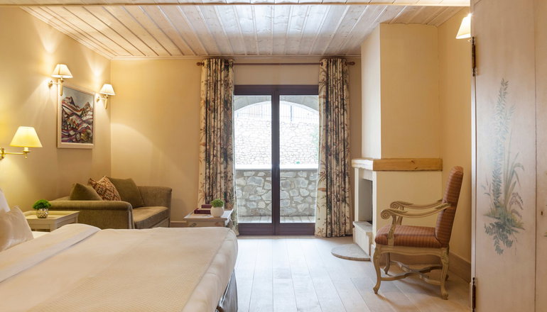 5* Santa Marina Arachova Resort & Spa