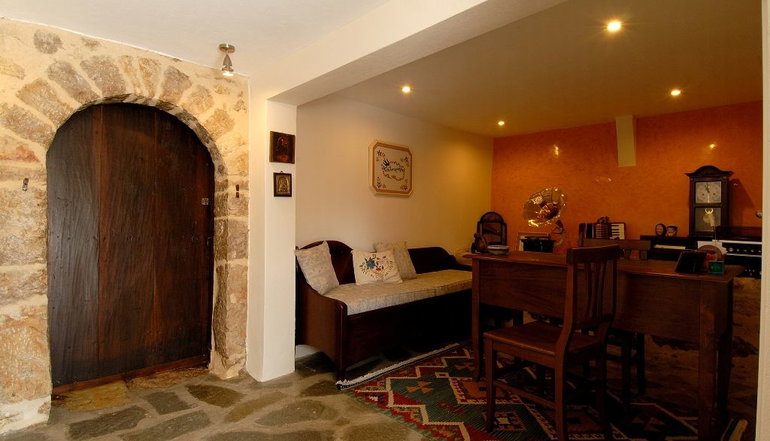 Rodami Traditional Guesthouse