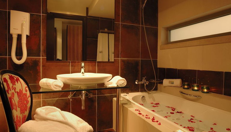 5* Angela Suites Boutique Hotel