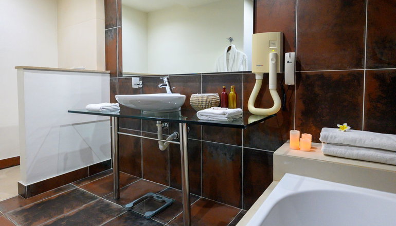5* Angela Suites Boutique Hotel