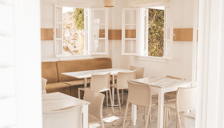 Far Out Hotel & Spa - Μυλοπότας, Ίος