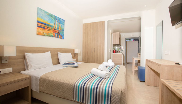 Passas Mare Apartments & Studios