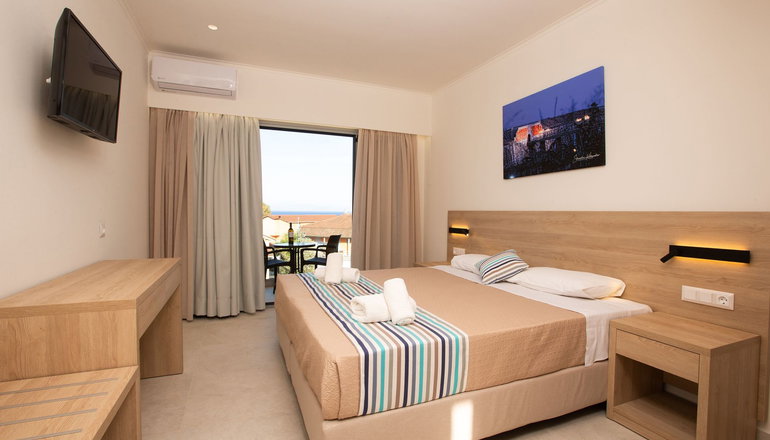 Passas Mare Apartments & Studios