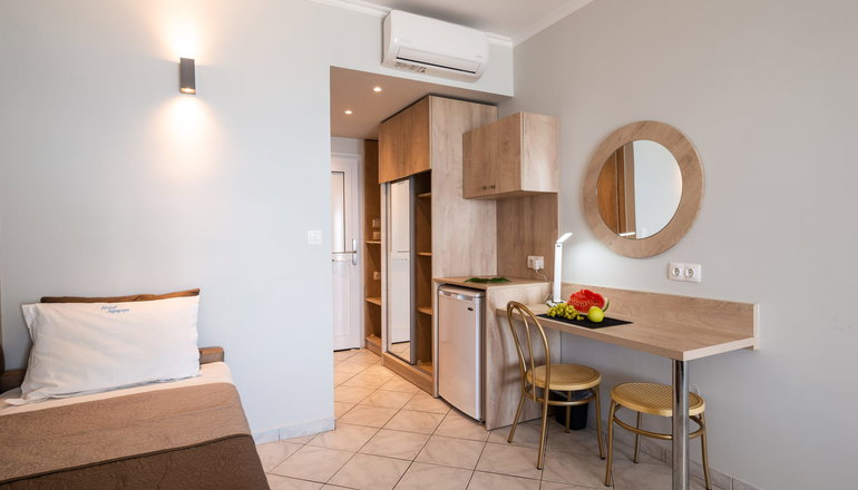 Dimitra Hotel - Λυγιά, Πρέβεζα
