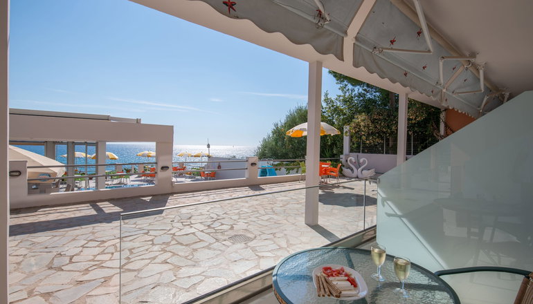 Dimitra Hotel - Λυγιά, Πρέβεζα