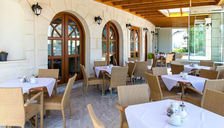 Anita Beach Hotel