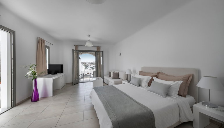4* Deliades Hotel