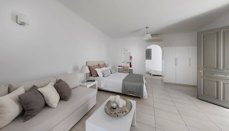 4* Deliades Hotel
