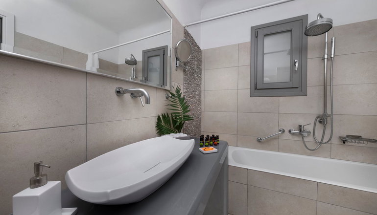 4* Deliades Hotel