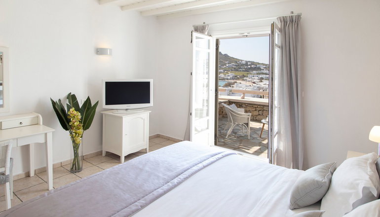 4* Deliades Hotel