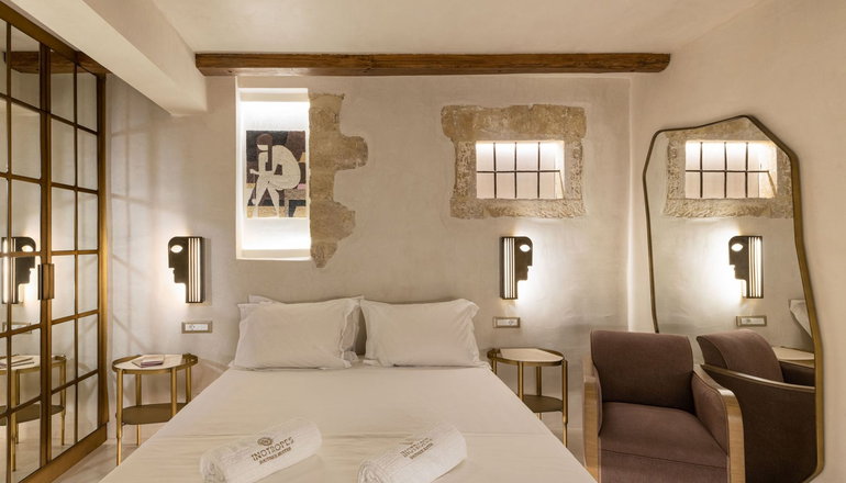Inotropes Boutique Suites