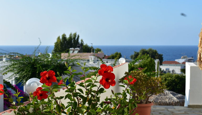 Kasteli Studios & Apartments