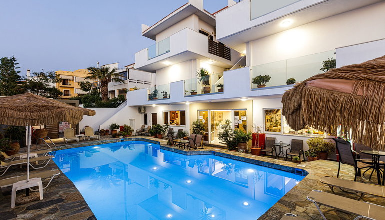Kasteli Studios & Apartments